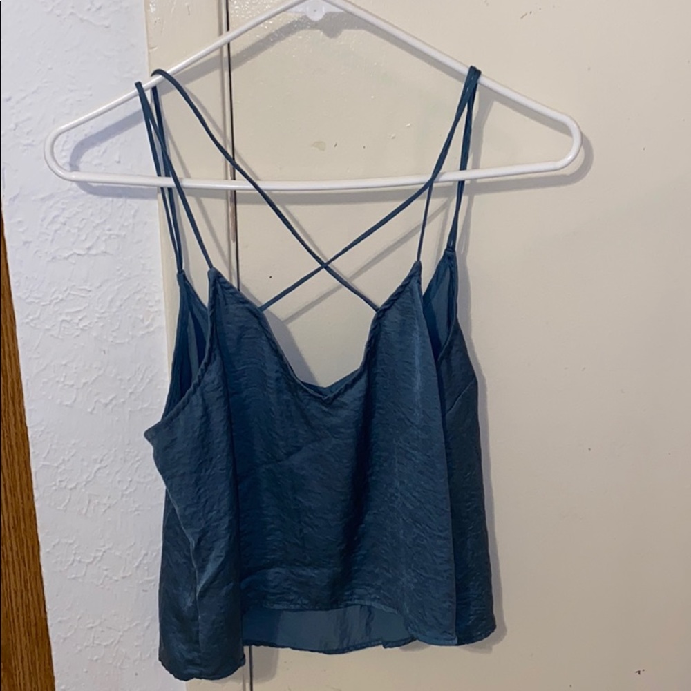 Top - Picture 2 of 2